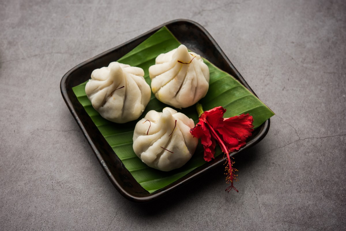 Classic Ukadiche Modak Recipe: A Ganpati Festival Must-Have